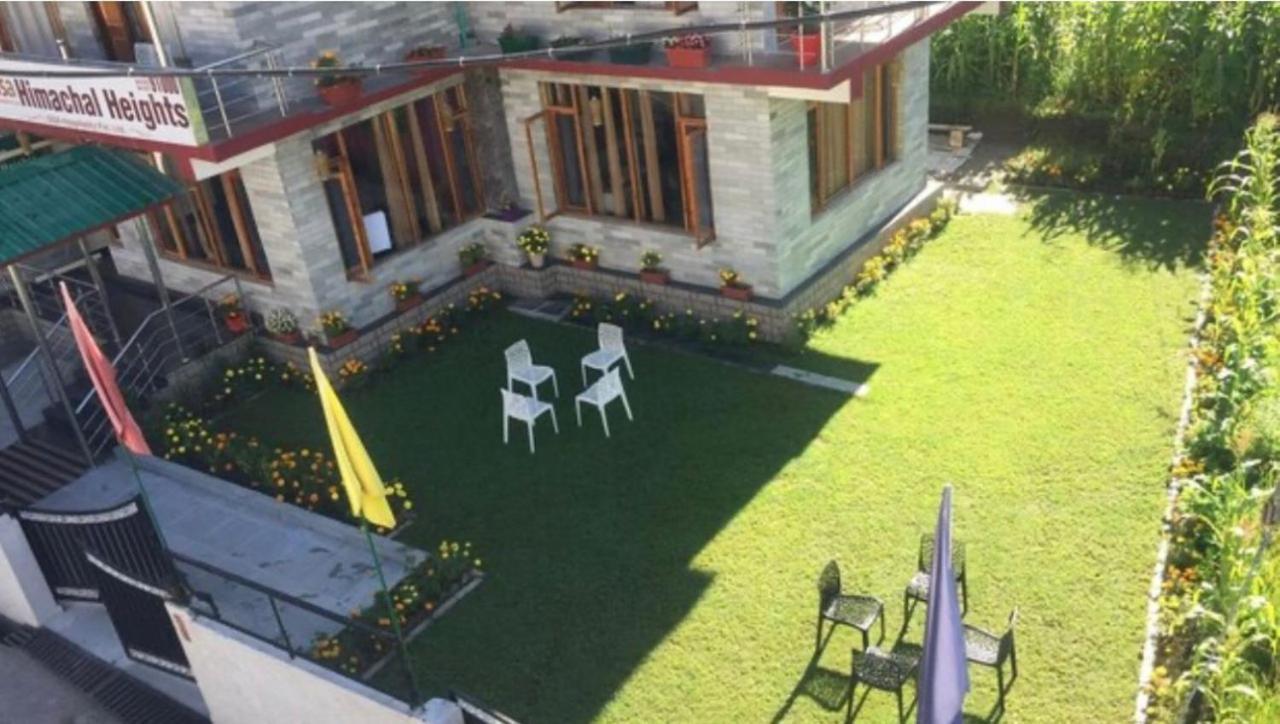 Hotel Himachal Heights Manāli Kültér fotó